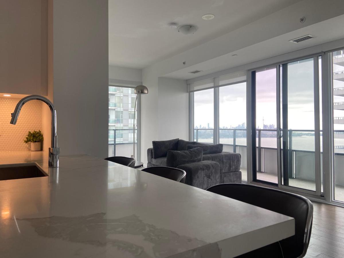 1 Bedroom Waterfront Condo Toronto Bagian luar foto